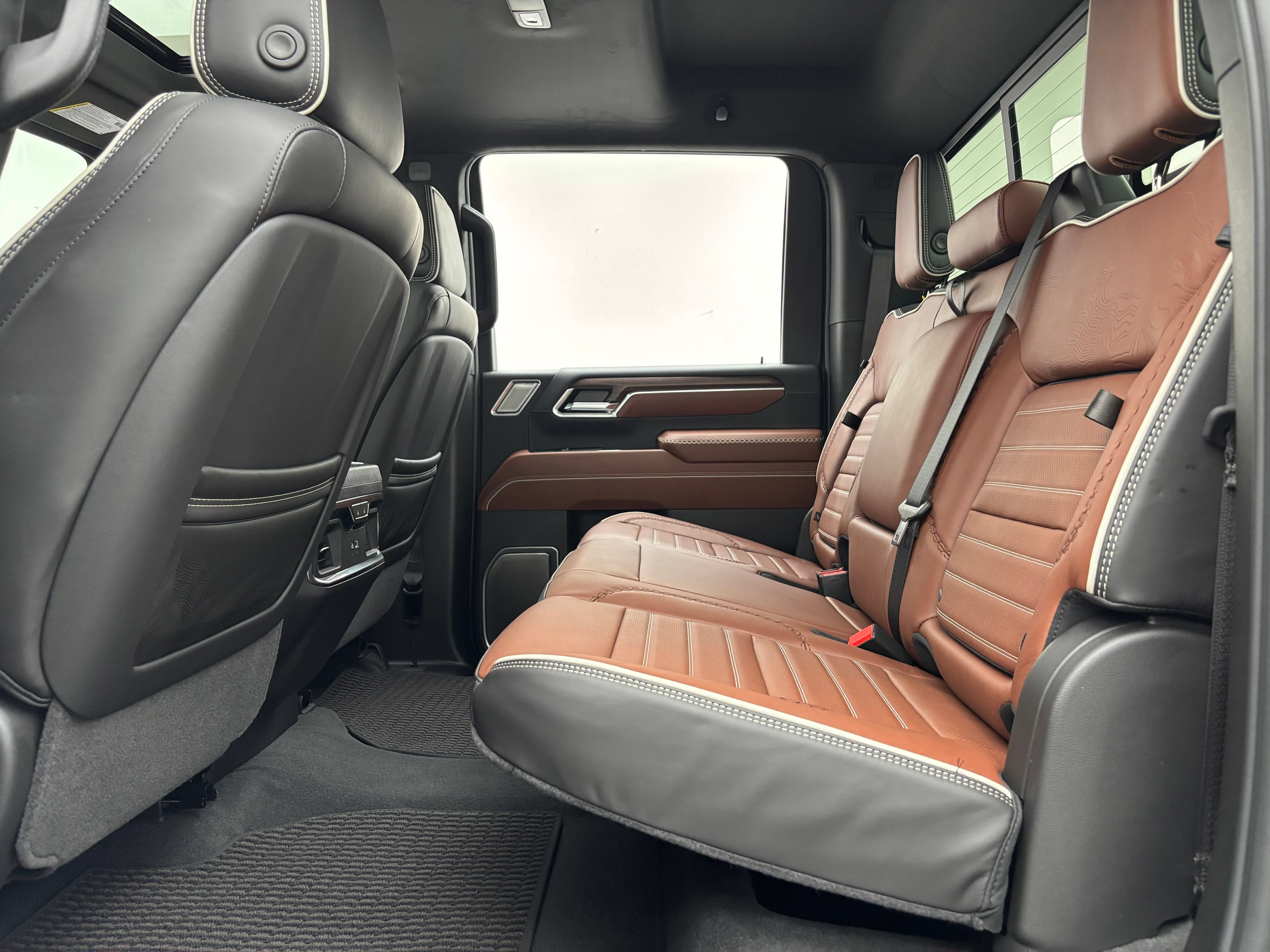 New 2026 GMC Sierra 2500 Denali Ultimate AWD/4WD image 45