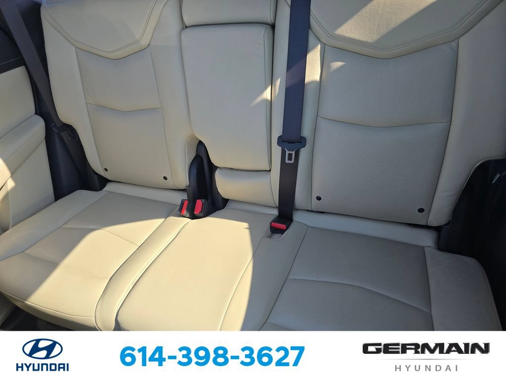 Used 2017 Cadillac XT5 Luxury w/ Driver Awareness Package FWD image 19