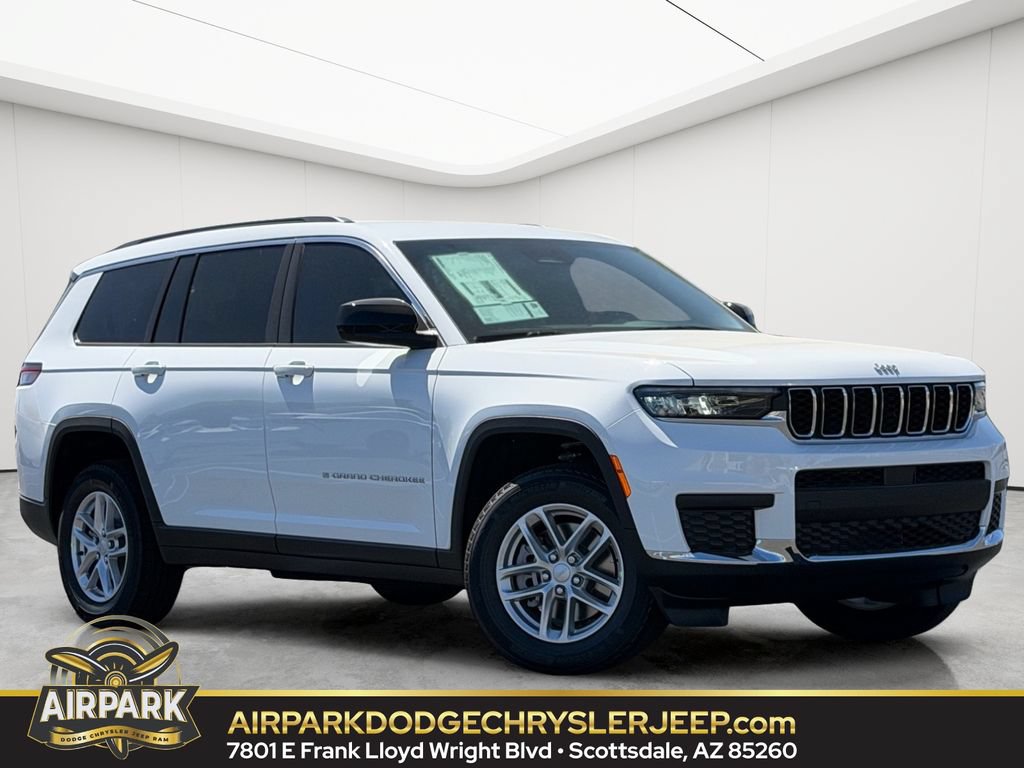 New 2026 Jeep Grand Cherokee L Laredo
