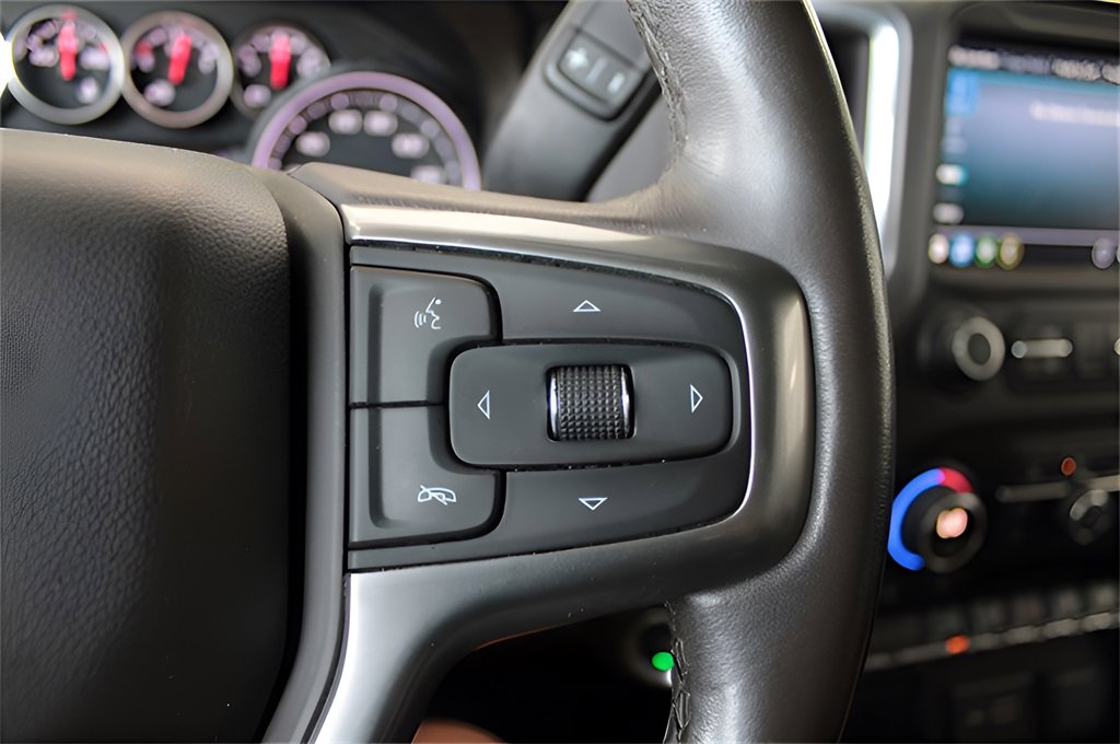 Used 2021 Chevrolet Silverado 1500 LT image 24