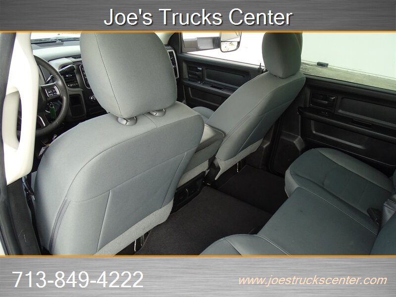 Used 2018 RAM 3500 Tradesman w/ Chrome Appearance Group AWD/4WD image 28