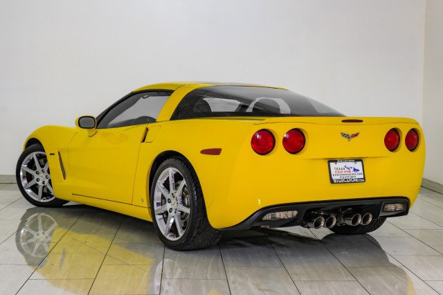 Used 2008 Chevrolet Corvette Coupe image 8