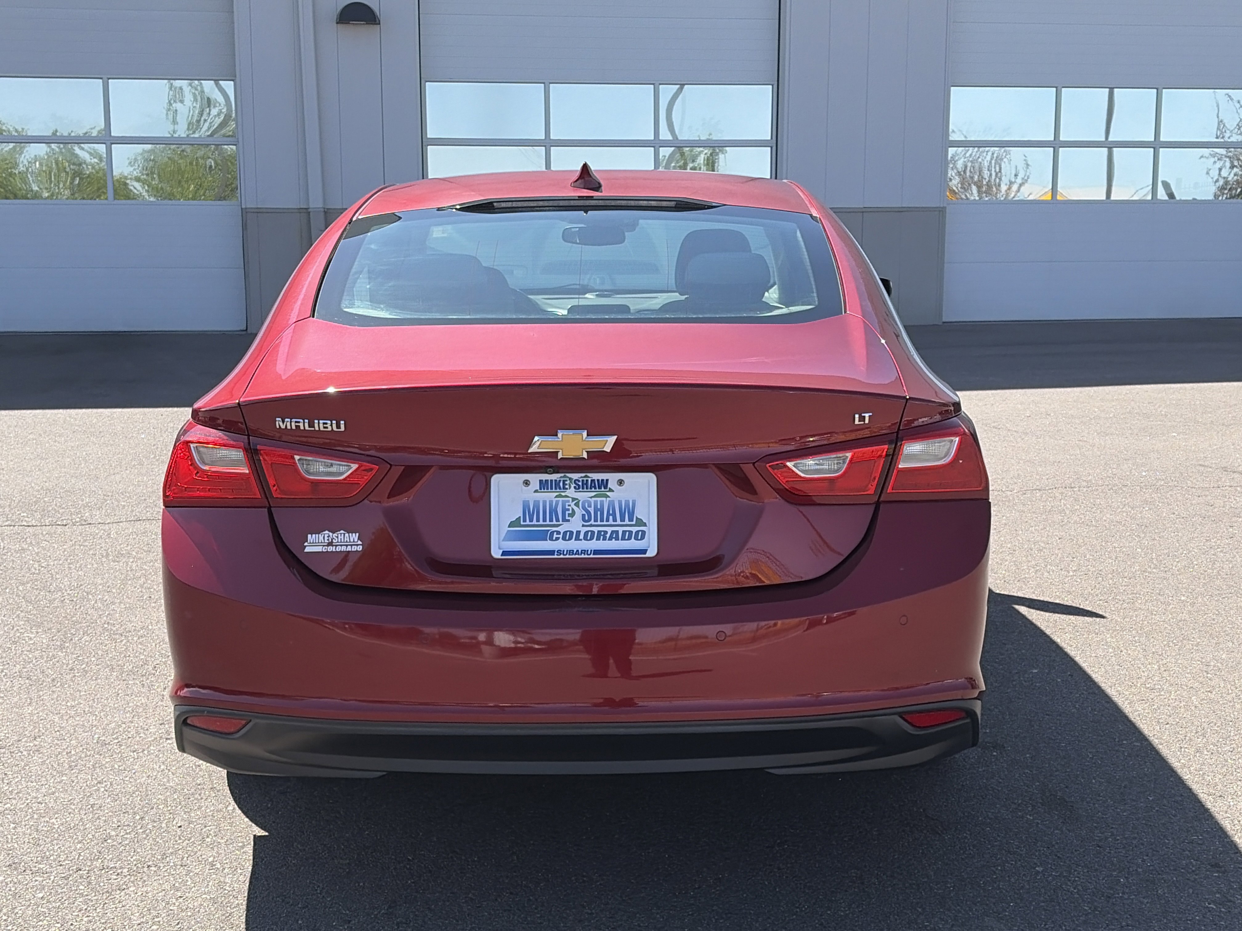 Used 2017 Chevrolet Malibu LT w/ Driver Confidence Package FWD image 6