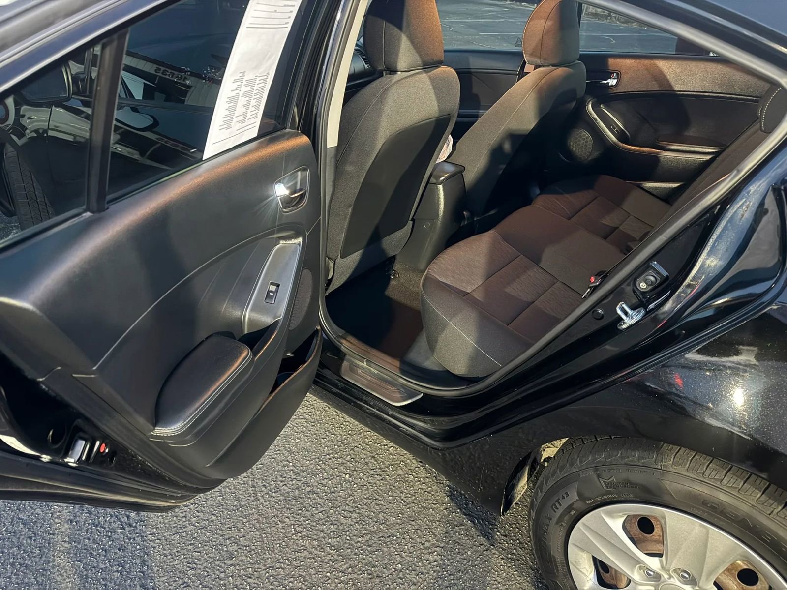 Used 2016 Kia Forte LX FWD image 21