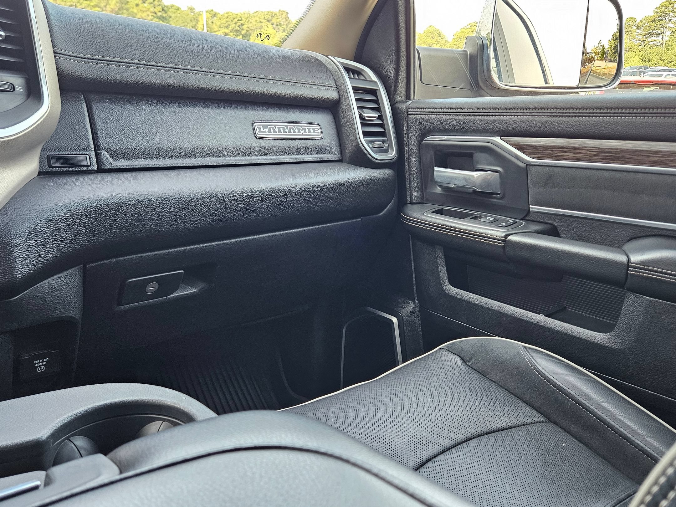 Used 2021 RAM 2500 Laramie AWD/4WD image 11