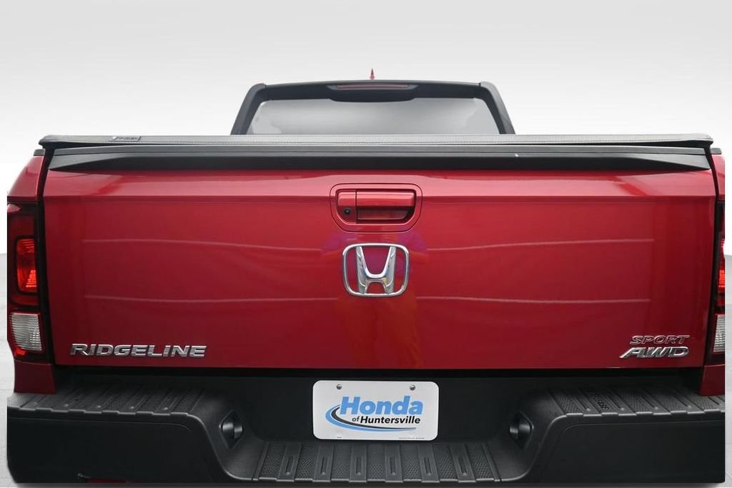 Used 2023 Honda Ridgeline Sport image 11