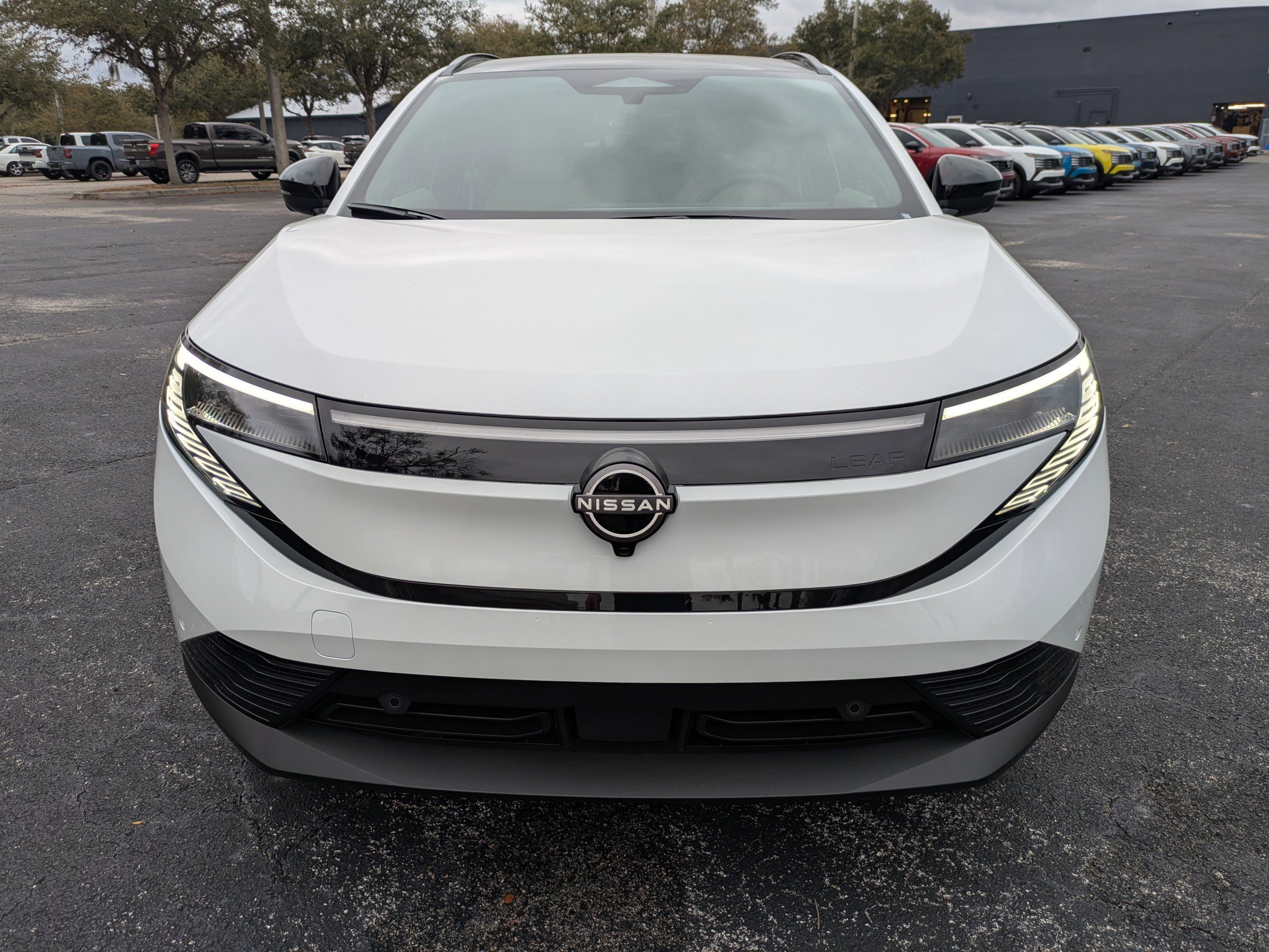 New 2026 Nissan Leaf Platinum+ w/ Cargo Package (Platinum+) image 9