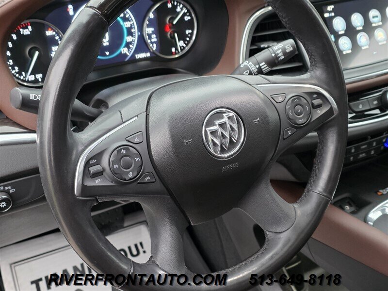 Used 2018 Buick Enclave Avenir w/ Avenir Technology Package AWD/4WD image 14