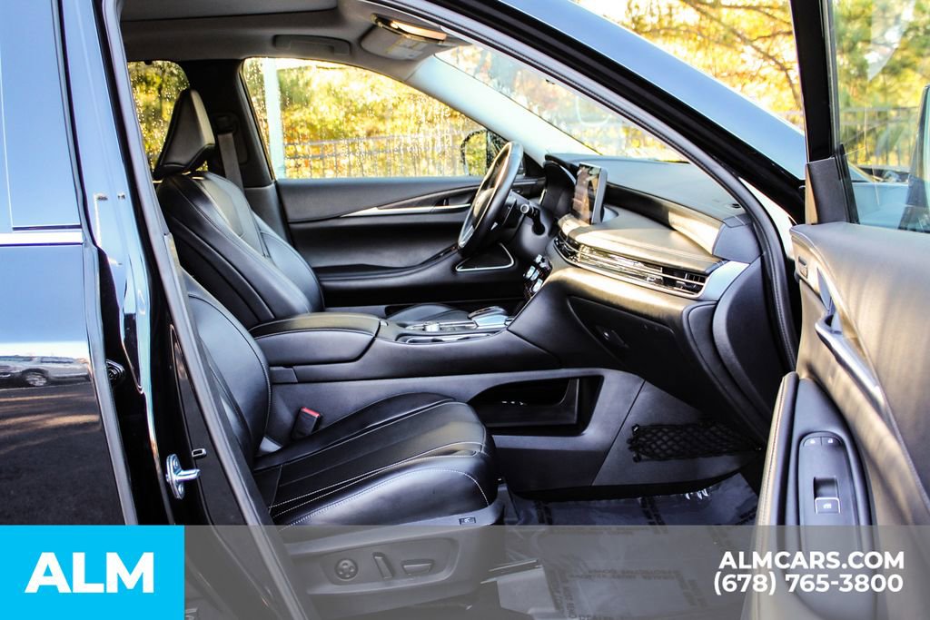 Used 2023 INFINITI QX60 Sensory w/ Cargo Package AWD/4WD image 23