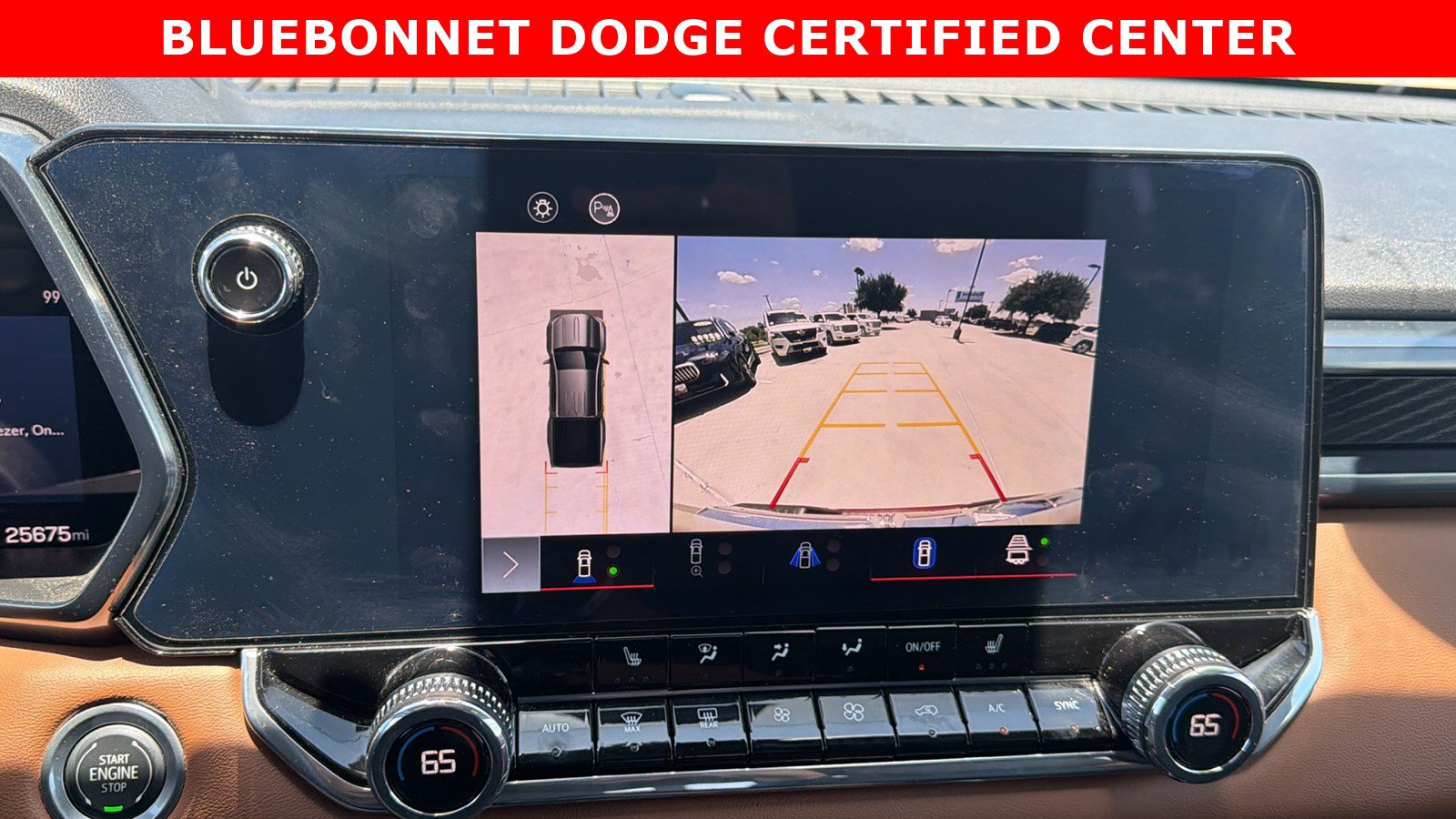 Used 2024 GMC Canyon AT4 w/ Technology Package AWD/4WD image 26