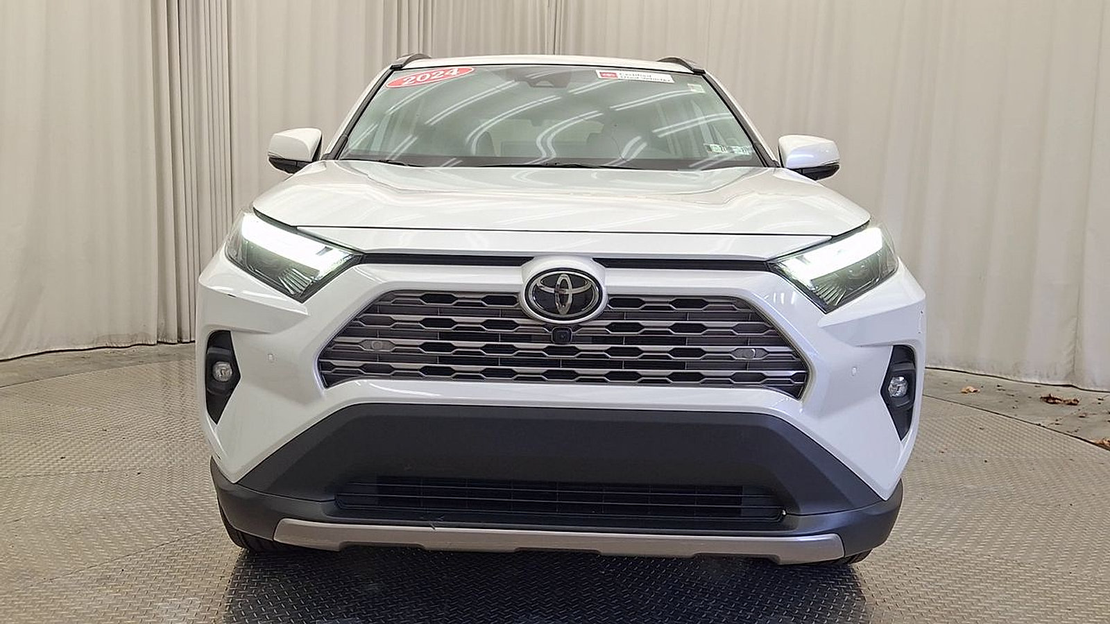 Certified 2024 Toyota RAV4 Limited w/ Advanced Technology Package AWD/4WD image 10
