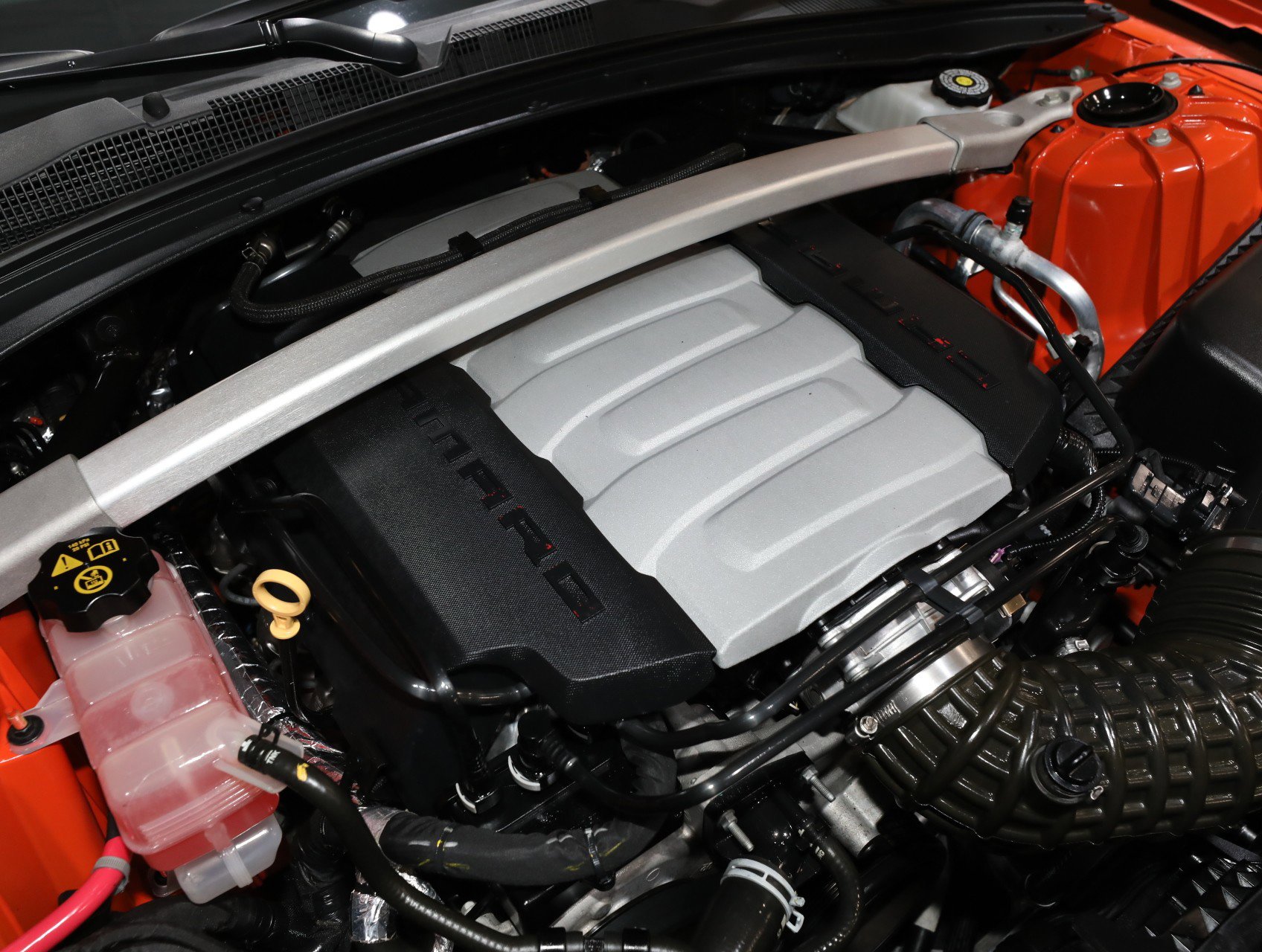 Used 2020 Chevrolet Camaro SS RWD image 87