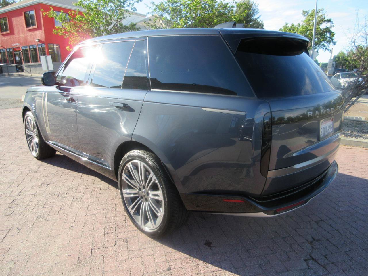 Used 2025 Land Rover Range Rover SE AWD/4WD image 86