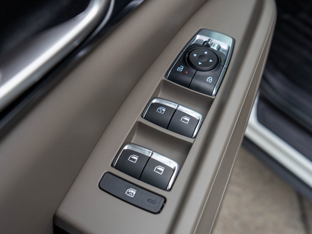 New 2026 Kia Carnival LX image 18