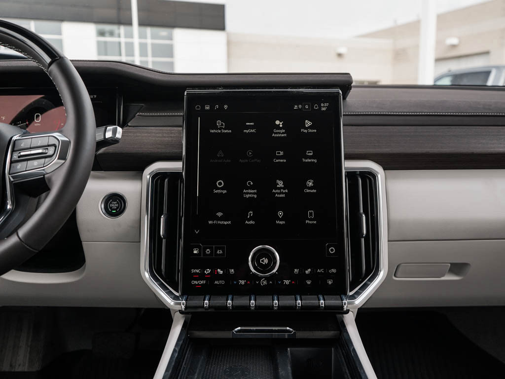 New 2026 GMC Acadia Denali w/ Super Cruise Package image 18