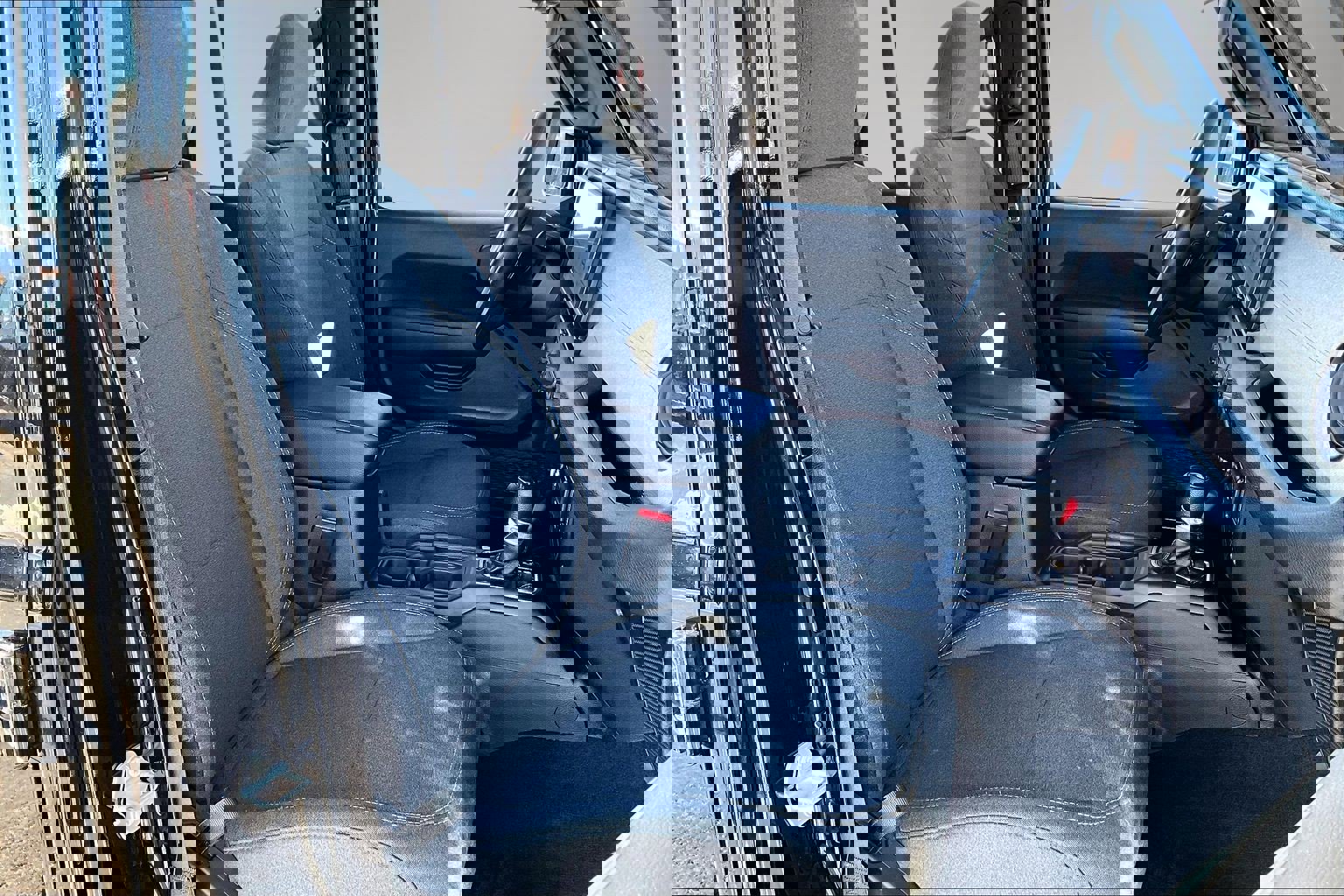 Used 2025 Jeep Gladiator Sport image 30