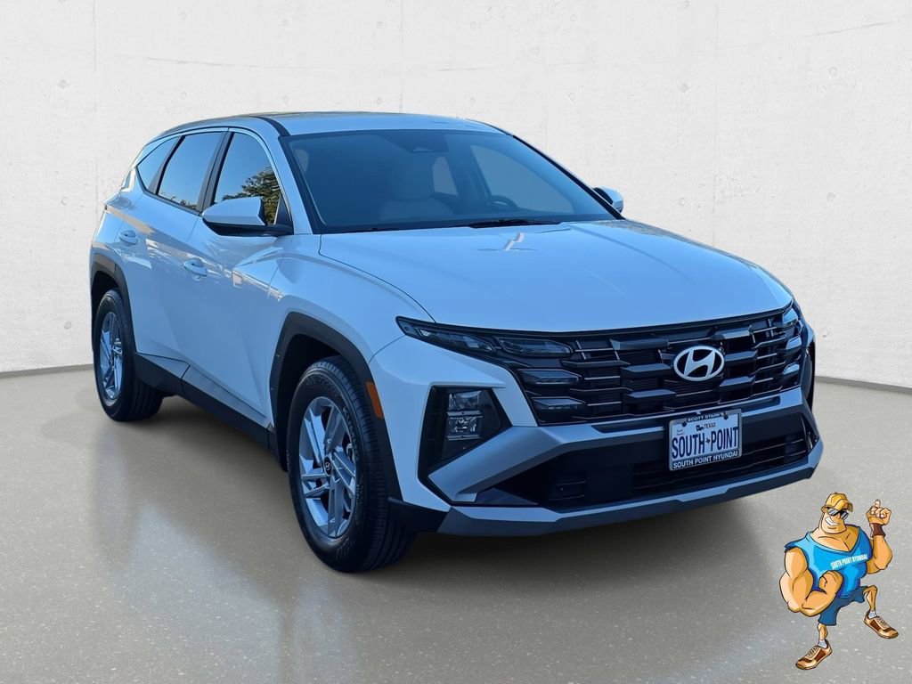 Certified 2026 Hyundai Tucson SE image 3