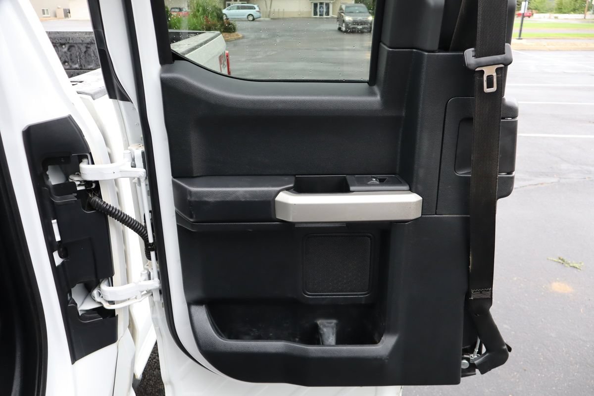 Used 2020 Ford F350 Lariat w/ Chrome Package AWD/4WD image 24