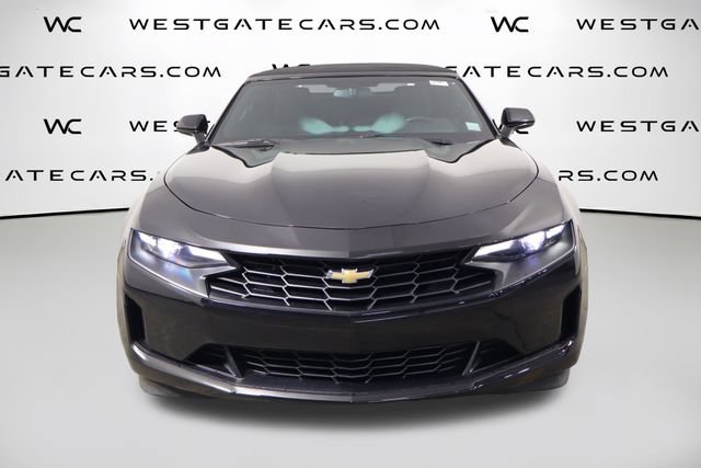 Used 2019 Chevrolet Camaro LT RWD image 8