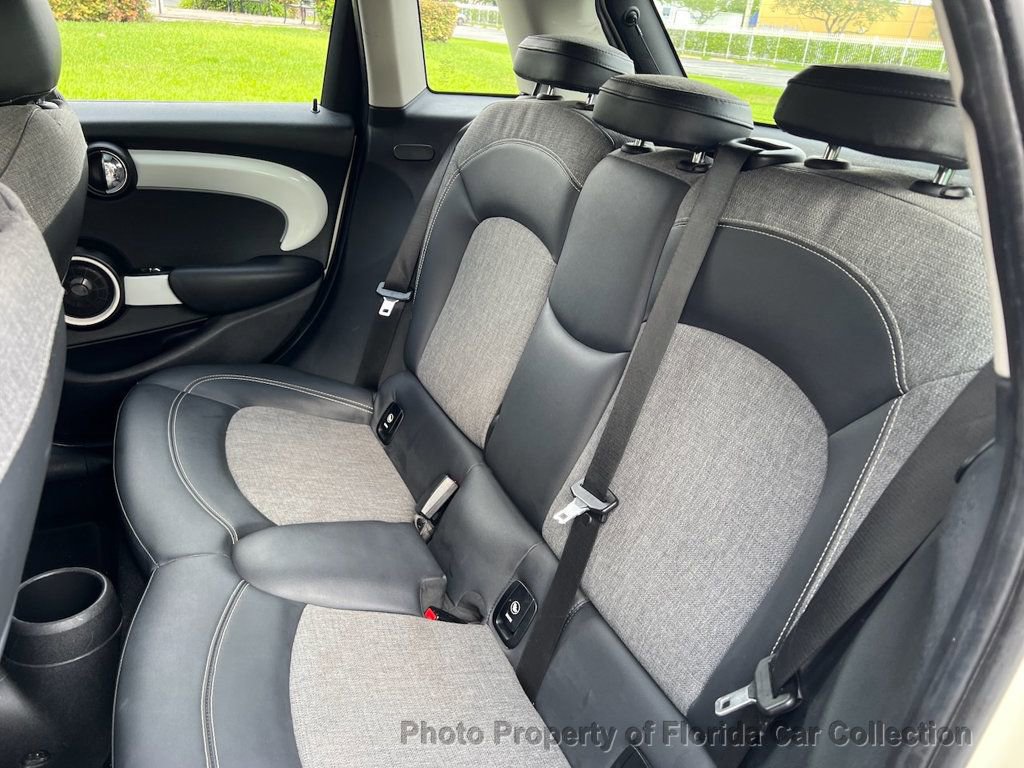 Used 2015 MINI Cooper S image 12