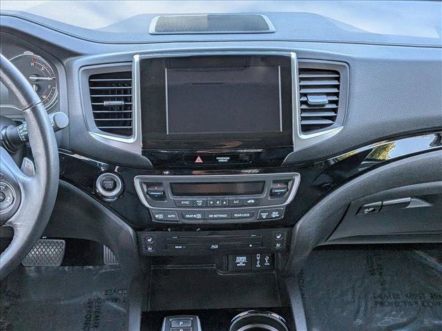 Used 2017 Honda Pilot Elite image 12