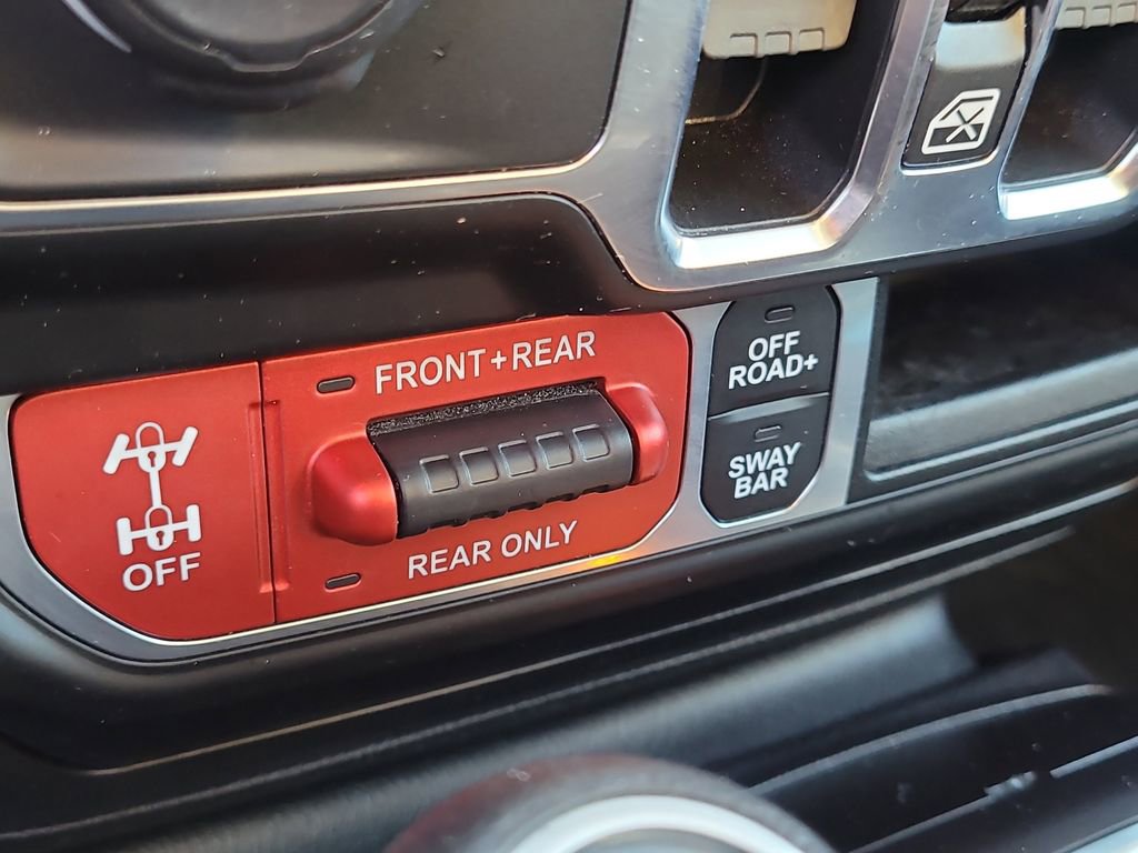 Used 2020 Jeep Gladiator Rubicon w/ Trailer Tow Package image 23