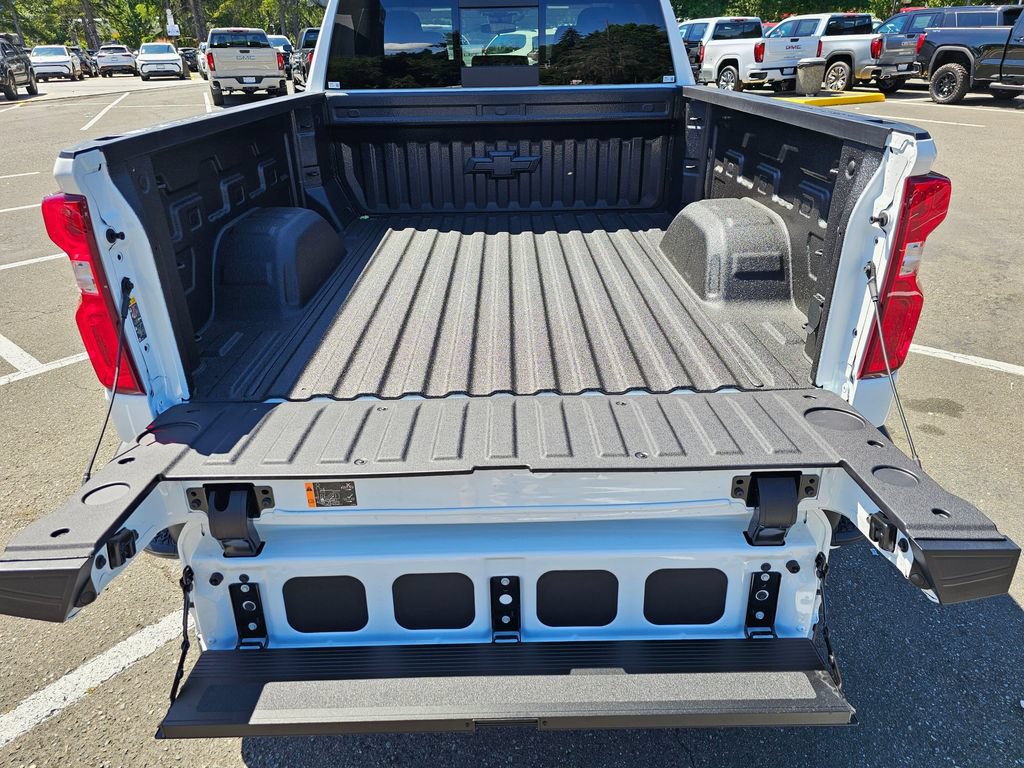 New 2026 Chevrolet Silverado 1500 RST w/ All Star Edition Plus AWD/4WD image 13