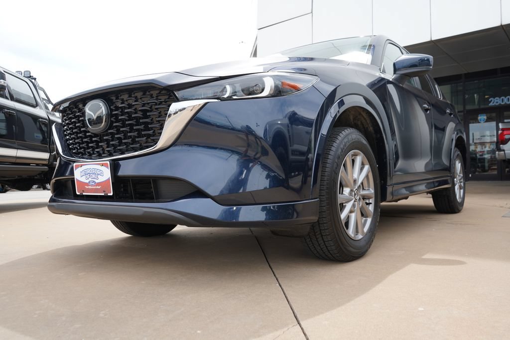 Used 2025 MAZDA CX-5 AWD 2.5 S w/ Select Package image 4