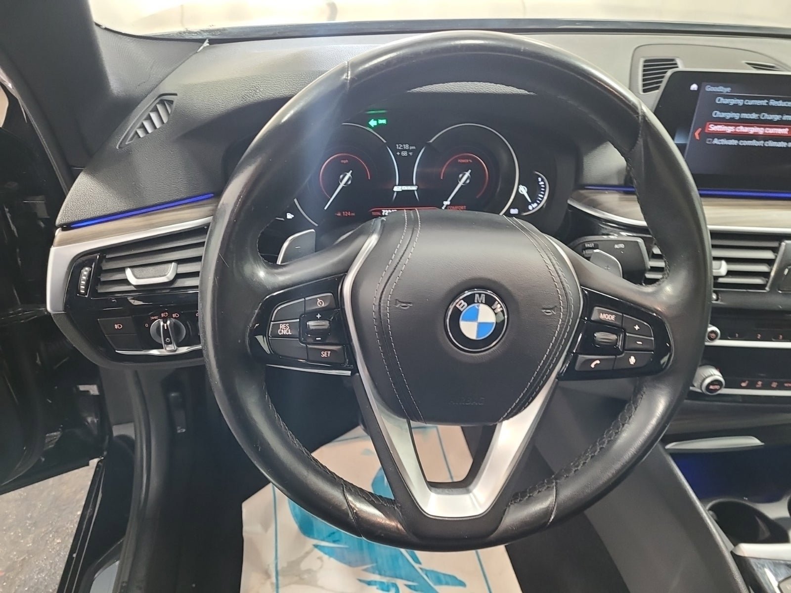 Used 2018 BMW 530e RWD image 11
