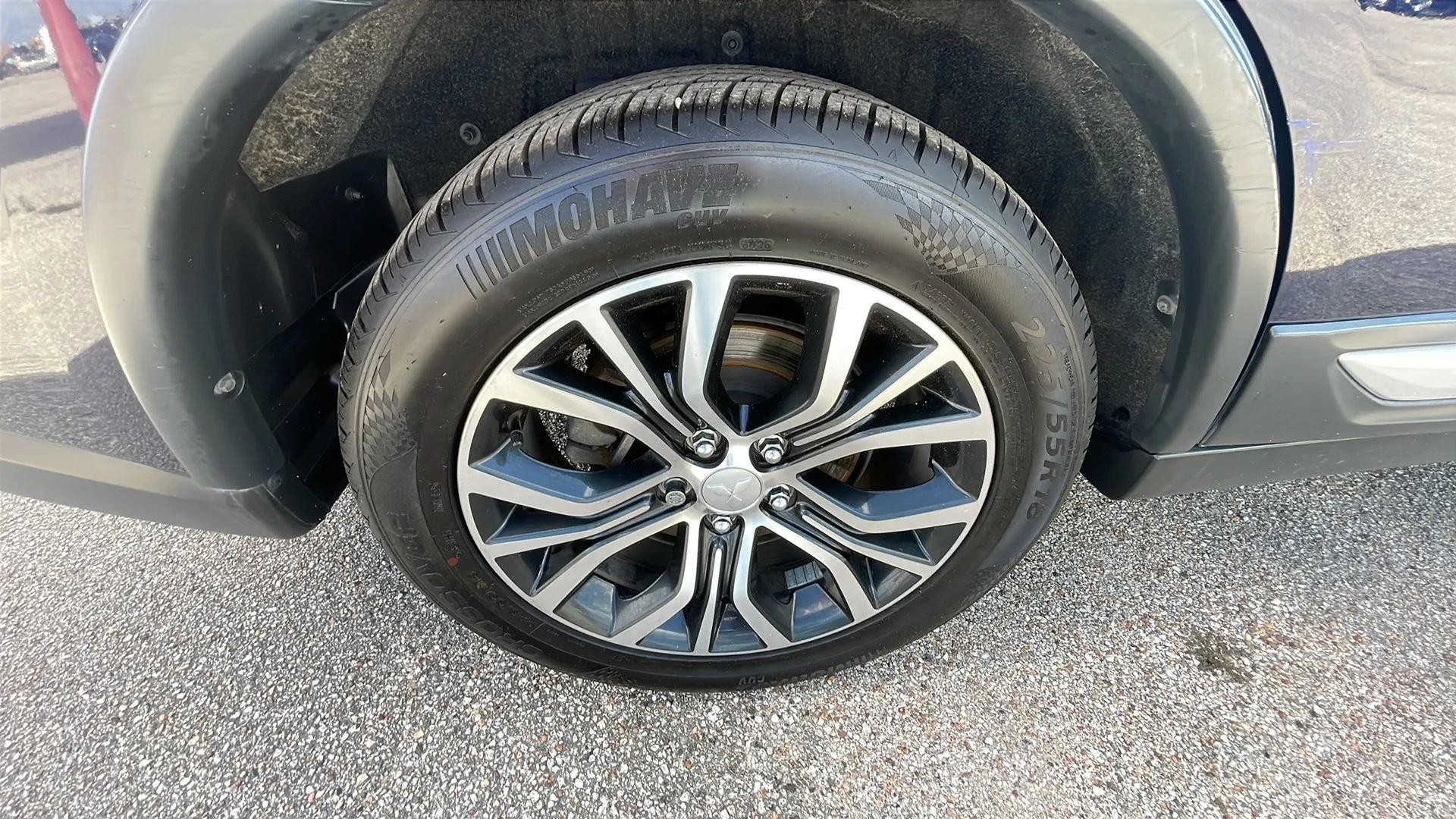 Used 2018 Mitsubishi Outlander LE FWD image 20