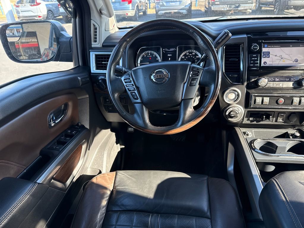 Used 2017 Nissan Titan Platinum Reserve image 25