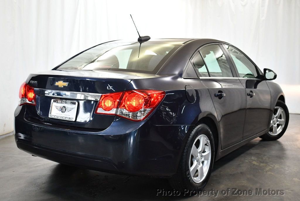 Used 2016 Chevrolet Cruze LT FWD image 9