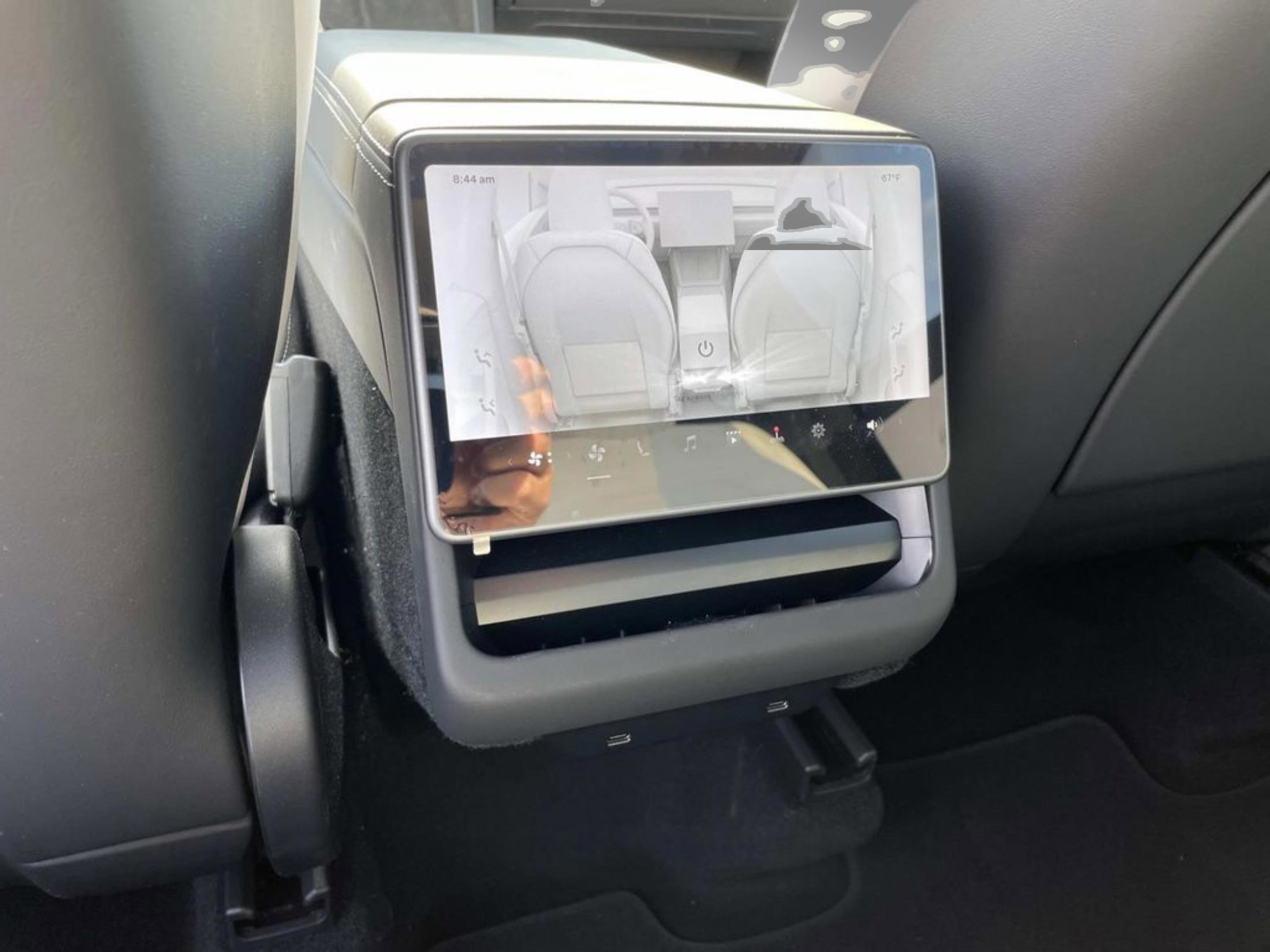 Used 2026 Tesla Model Y Long Range image 10