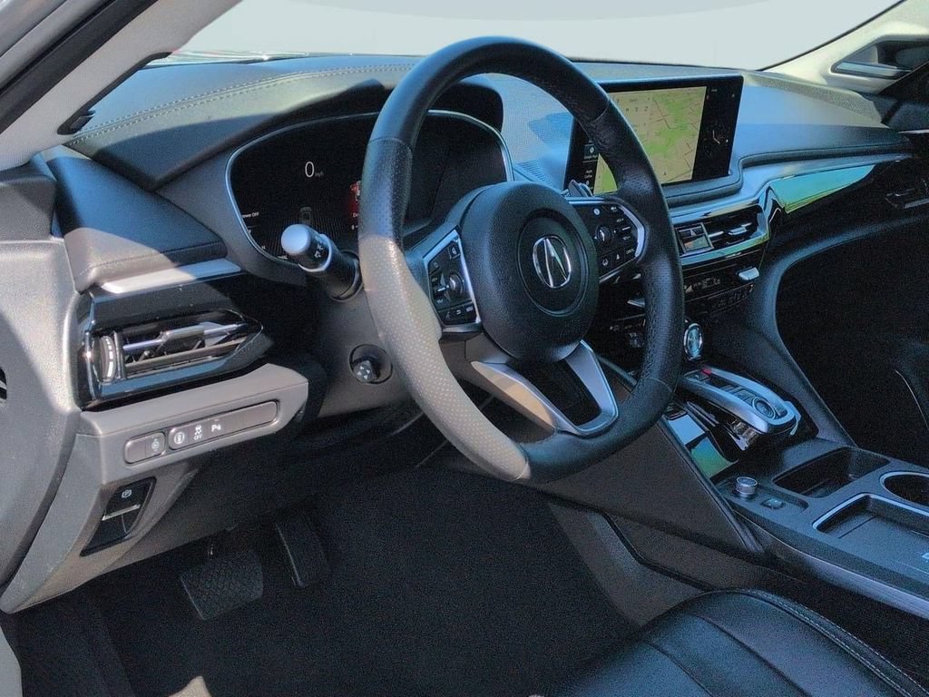 Used 2025 Acura MDX w/ Technology Package AWD/4WD image 12