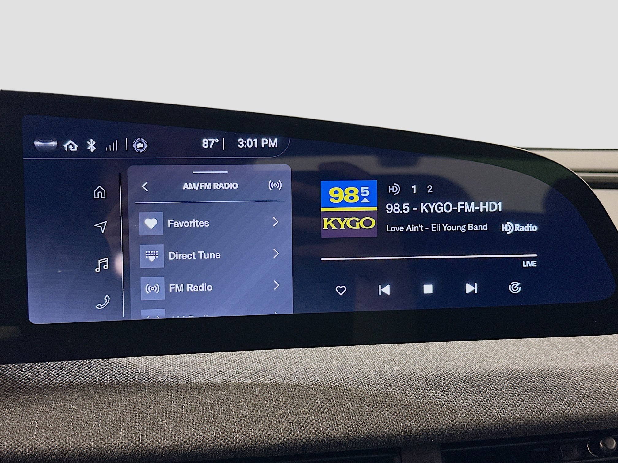 Used 2024 Lucid Air Touring AWD/4WD image 21