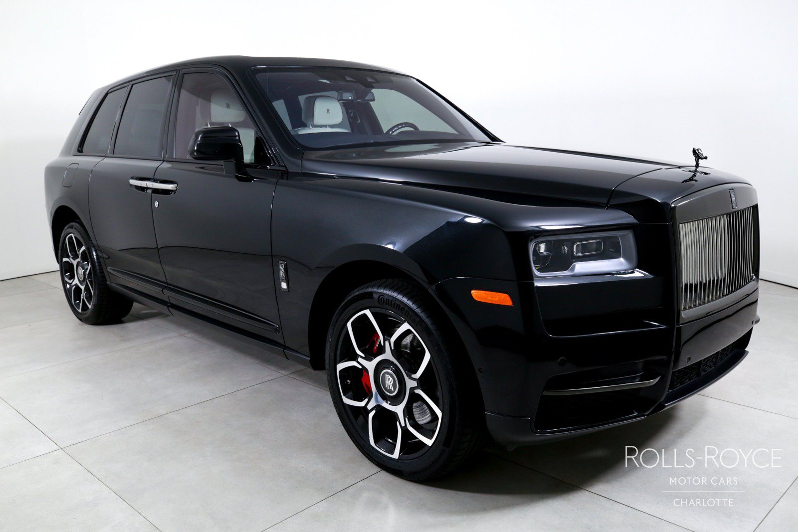 Used 2021 Rolls-Royce Cullinan Black Badge AWD/4WD image 6