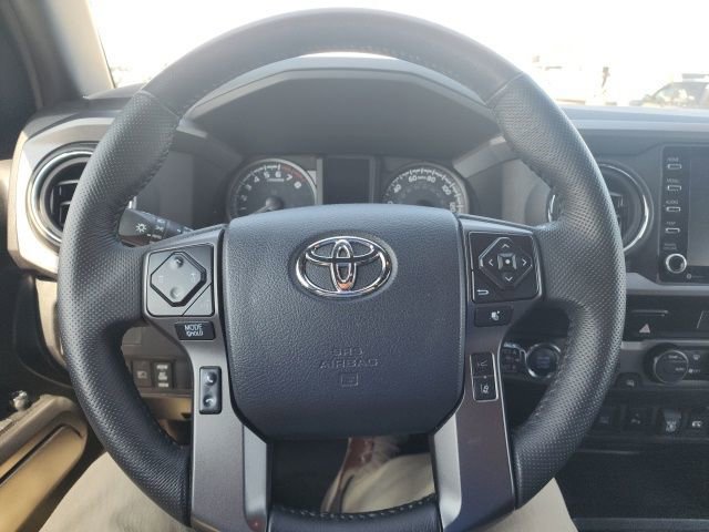 Used 2023 Toyota Tacoma TRD Off-Road w/ Technology Package image 15