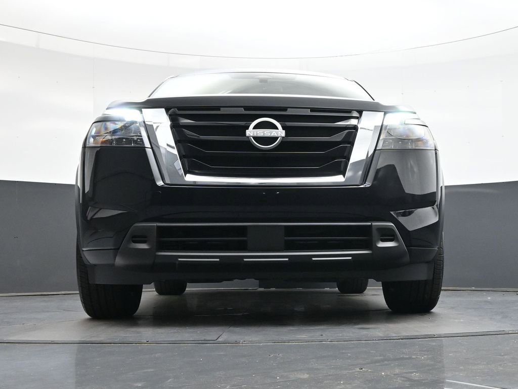 Used 2025 Nissan Pathfinder SV image 35