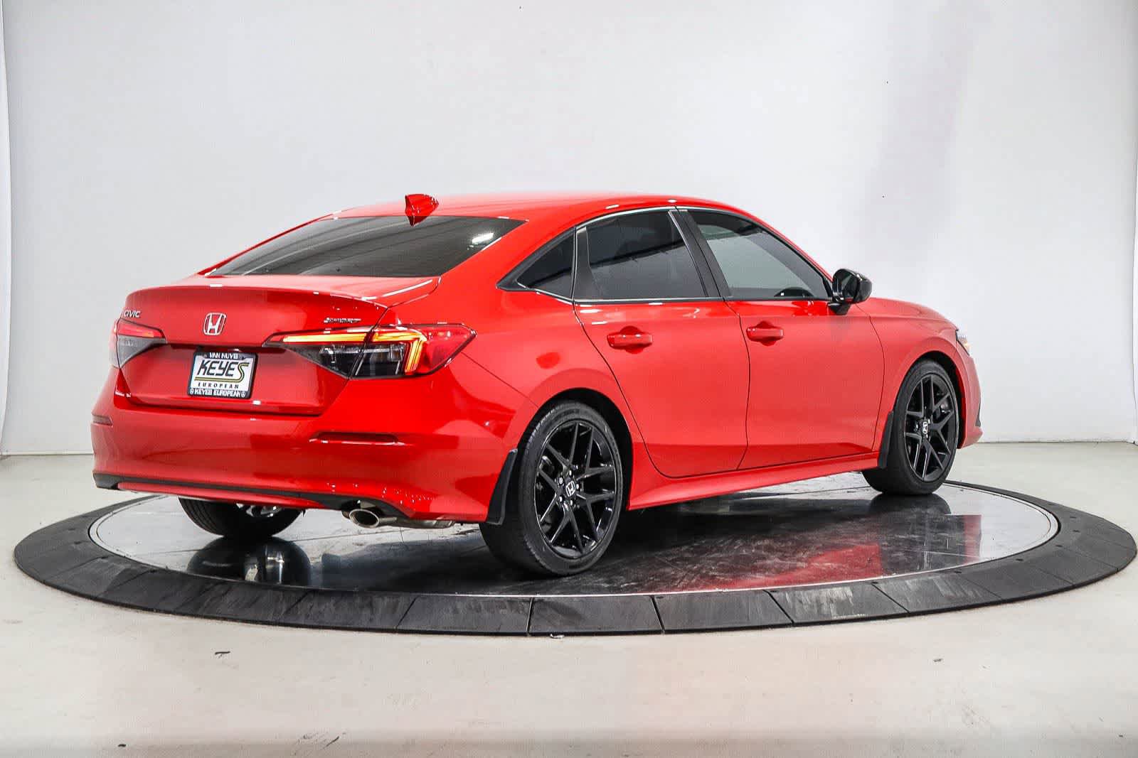 Used 2024 Honda Civic Sport image 4