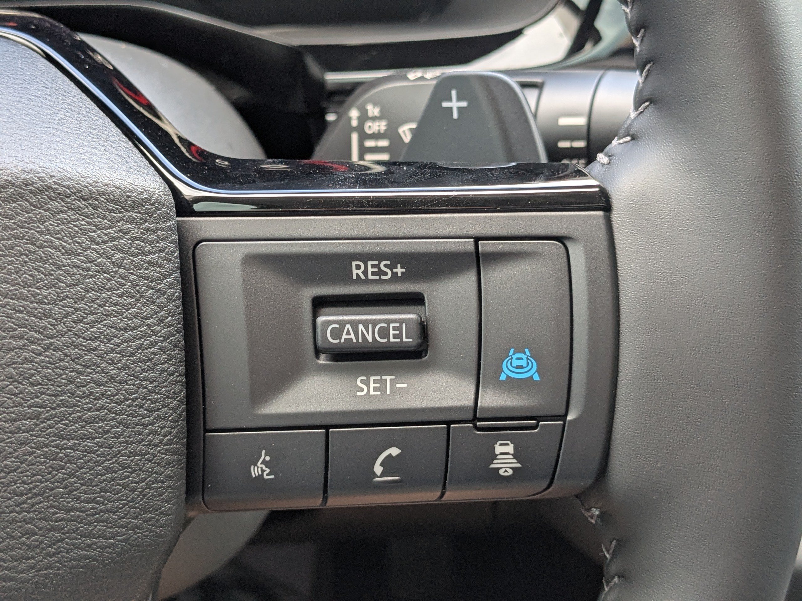 New 2026 Nissan Pathfinder SL FWD image 27