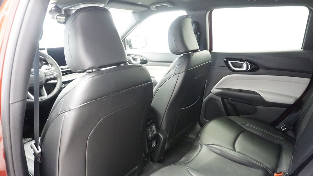 New 2026 Jeep Compass Limited AWD/4WD image 29