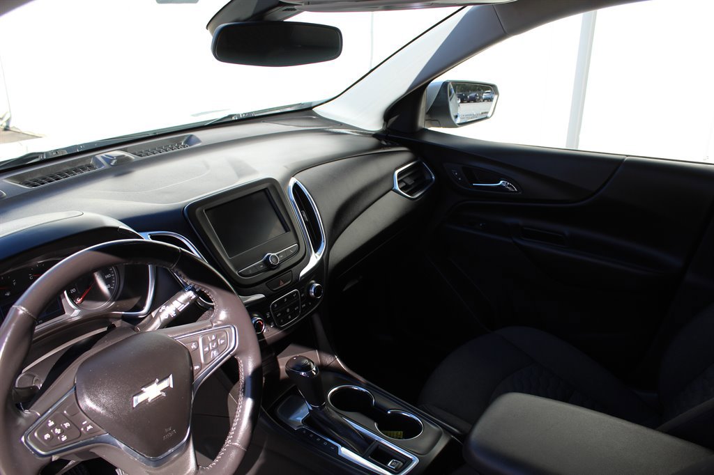 Used 2020 Chevrolet Equinox LT image 8