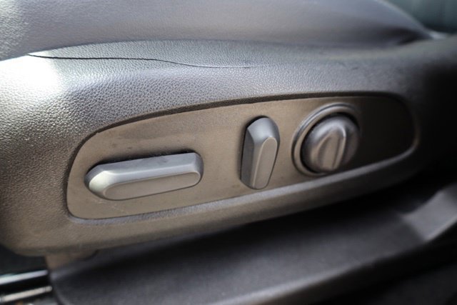 Used 2023 Buick Enclave Essence w/ Experience Buick Package FWD image 20