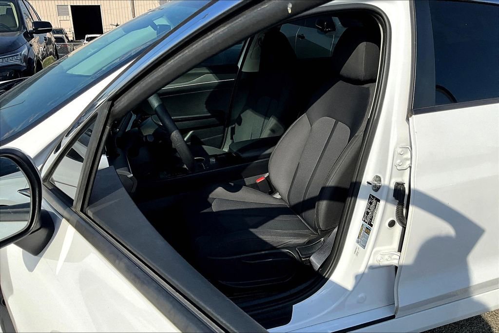 Used 2021 Kia K5 LXS image 33