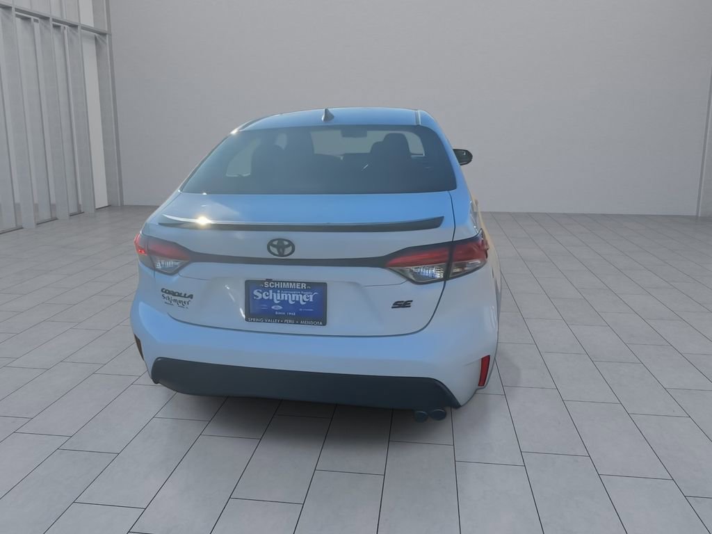 Used 2022 Toyota Corolla SE w/ Carpet Mat Package (TMS) image 7
