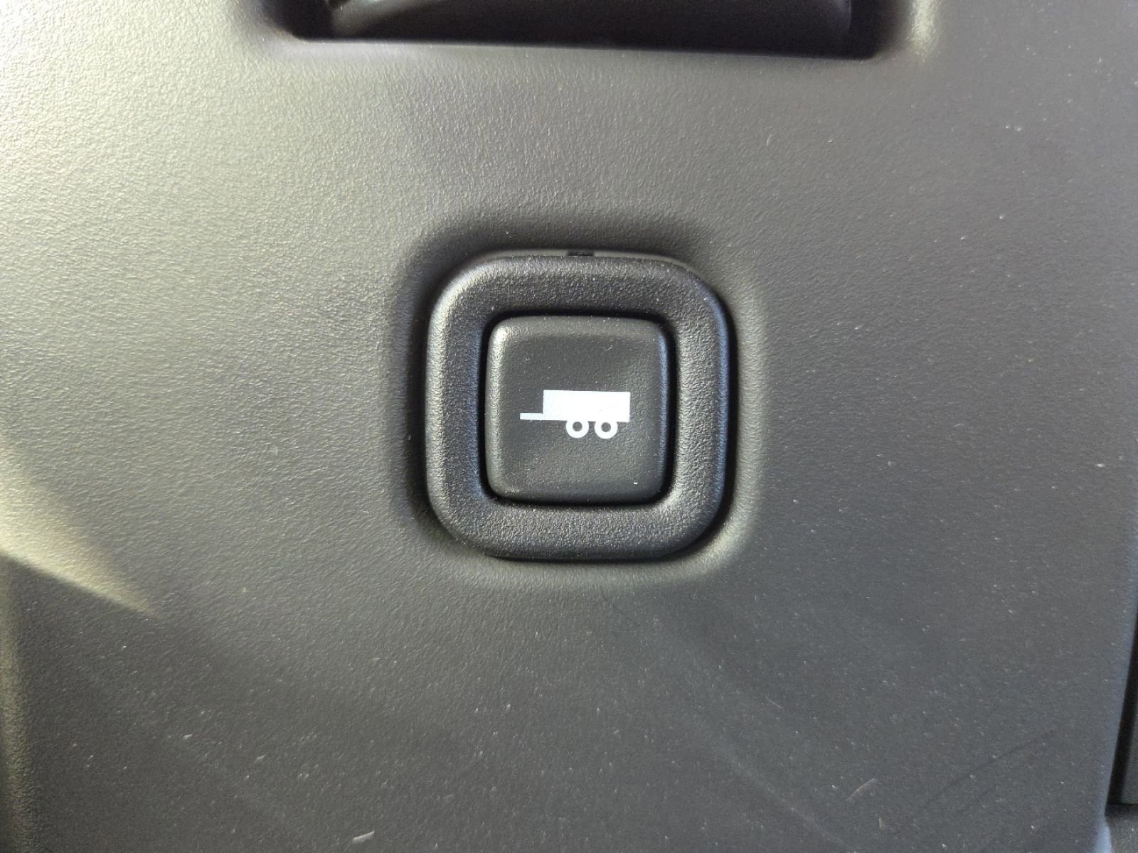 New 2025 GMC Savana 3500 w/ Power Convenience Package image 4