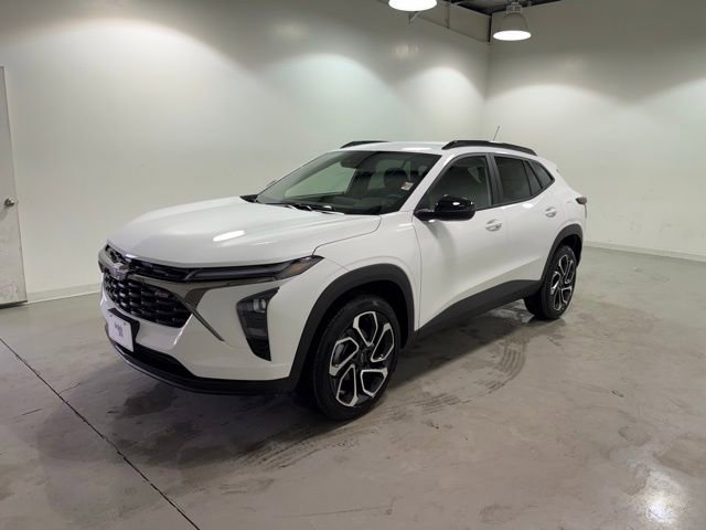 New 2026 Chevrolet Trax RS image 3