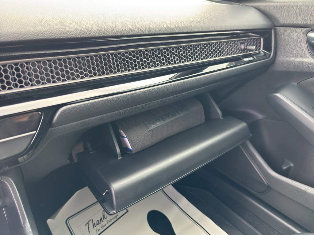 Used 2025 Honda Civic Sport image 32