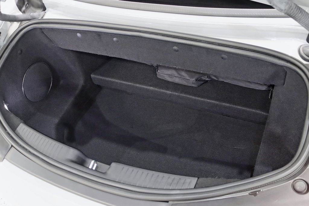 Used 2022 Mercedes-Benz SL 55 AMG 4MATIC w/ Driver Assistance Package image 42
