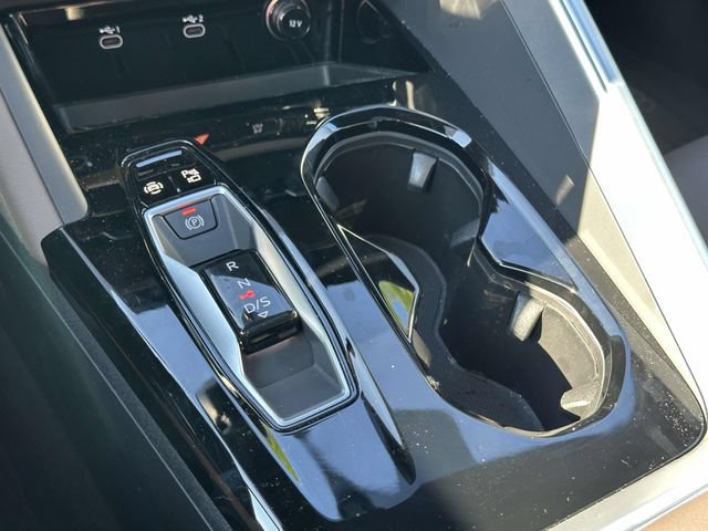 Certified 2025 Audi Q5 Premium AWD/4WD image 32